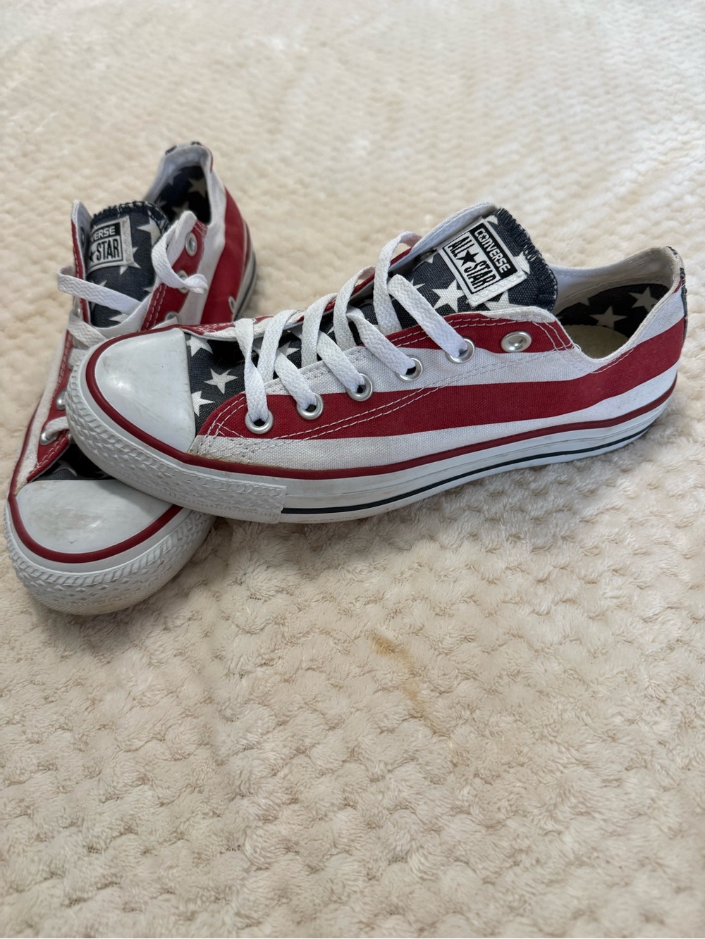 Converse Low Top Sneakers - American Flag Red,White and Blue Stars 7.5 9.5 Shoes